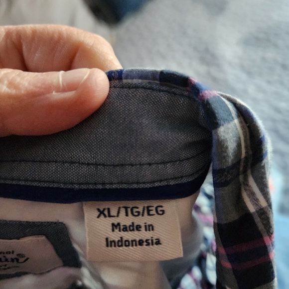 Mens button down casual shirt - Picture 7 of 7